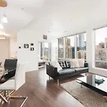 2Bdrm Luxurious Condo In Heart Of Downtown
