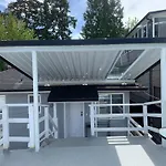 A Special Deal Ending Soon, Only 99 Dollars A Night!! Vancouver West Near Yvr Airport