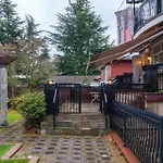 Luxurious 8-Bedroom Mansion Next To Oakridge Mall