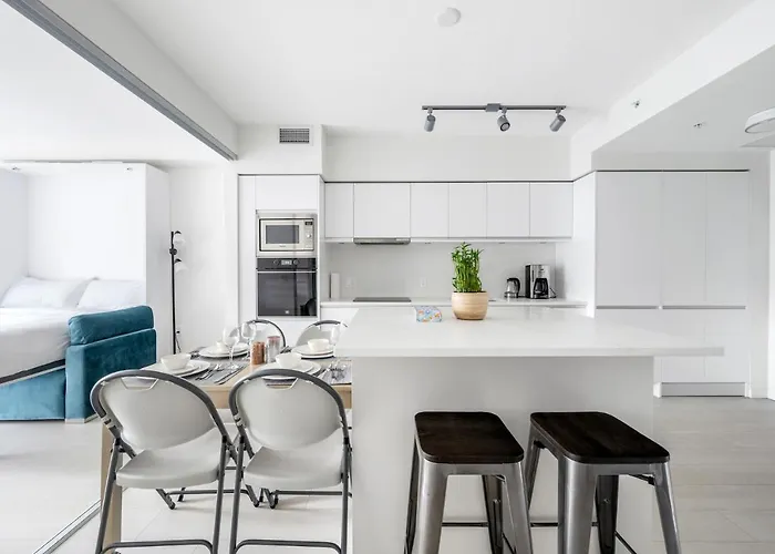 Cozy 2Bd Apt In Vancover Free Parking