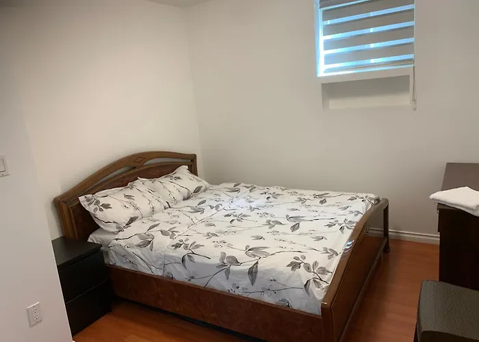 A Special Deal Ending Soon, Only 99 Dollars A Night!! Vancouver West Near Yvr Airport