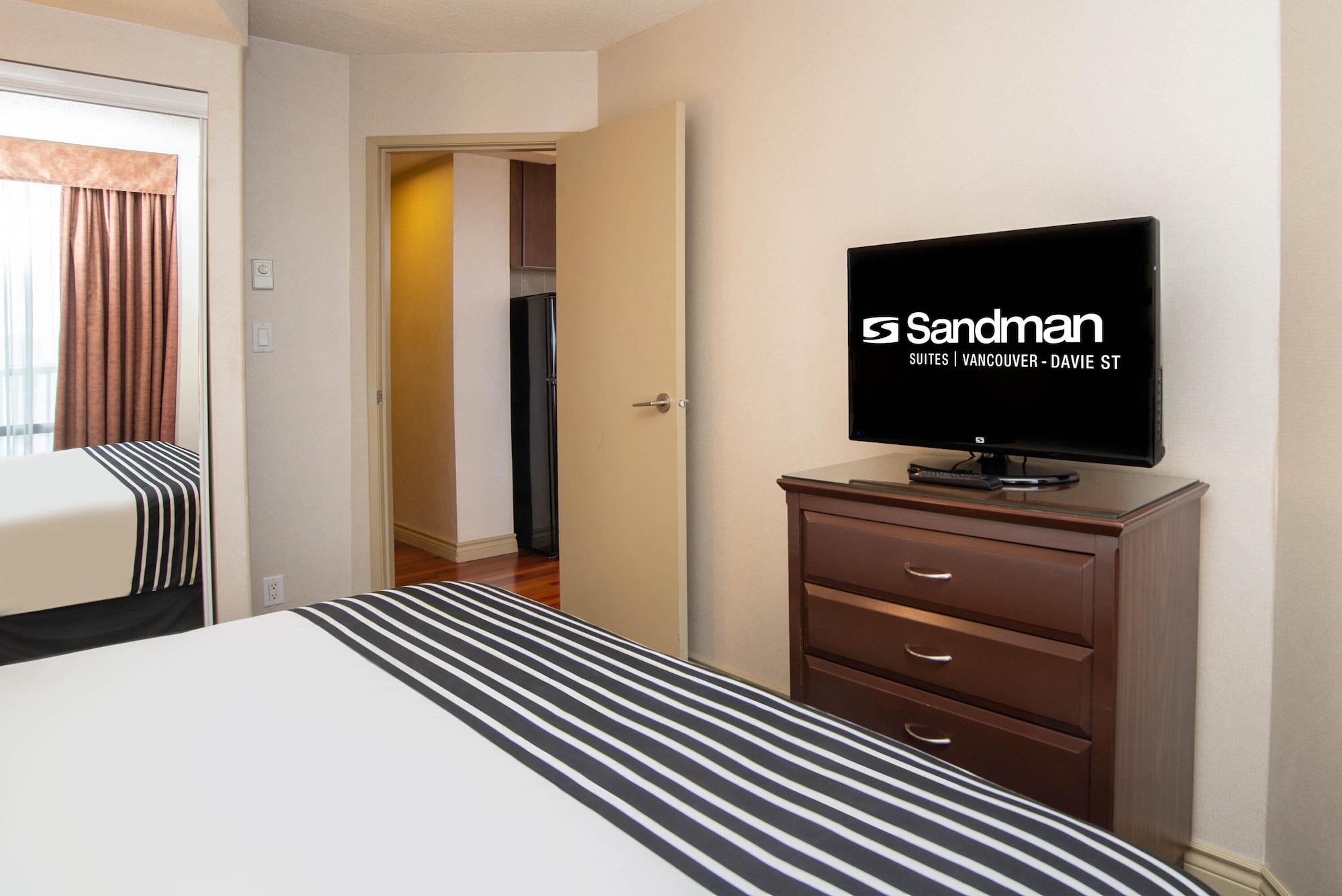 Hotel Sandman On Davie 3*