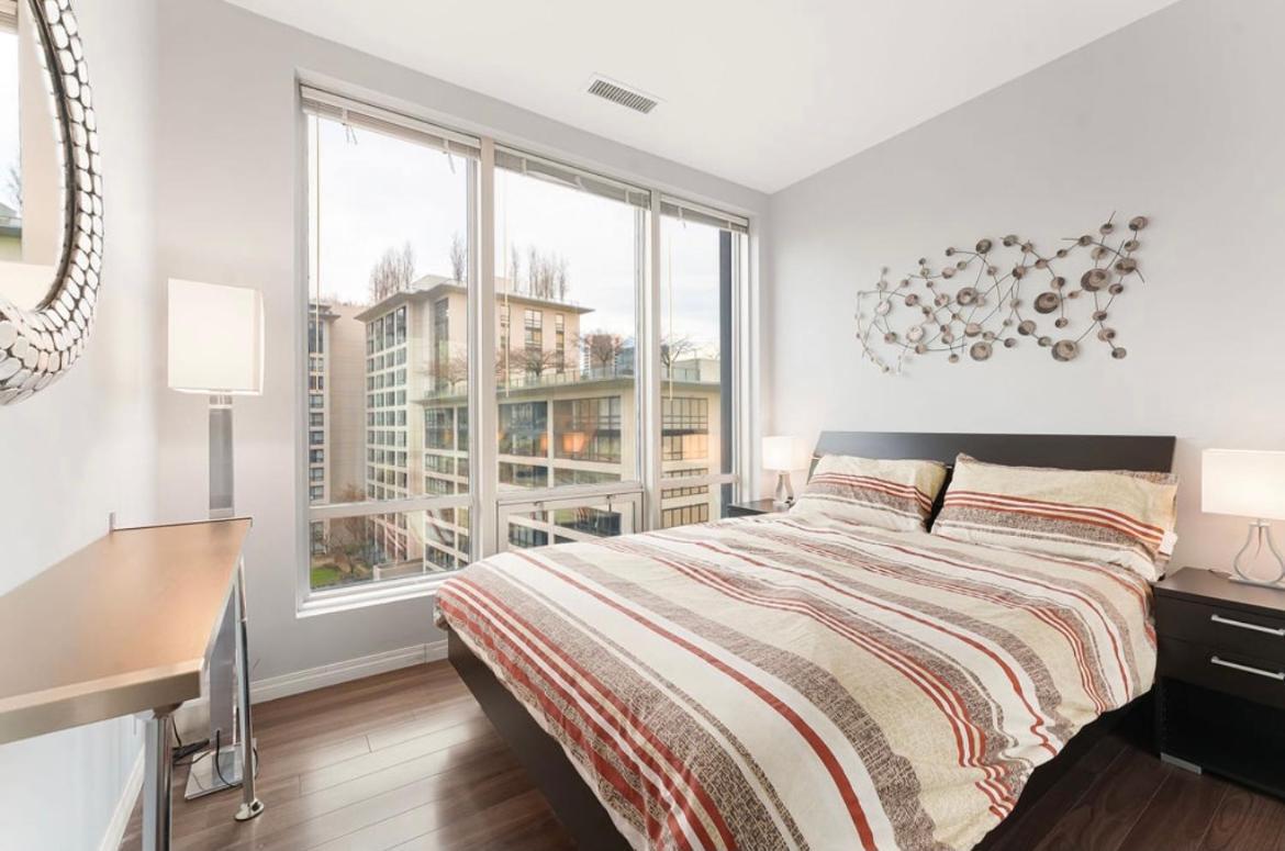 2bdrm Luxurious In Heart Of Downtown