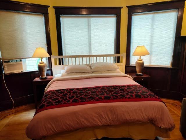 West Guest house *
