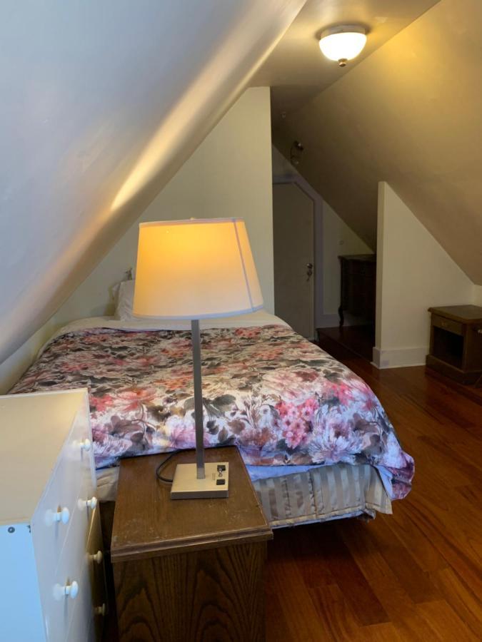 West Guest house Vancouver