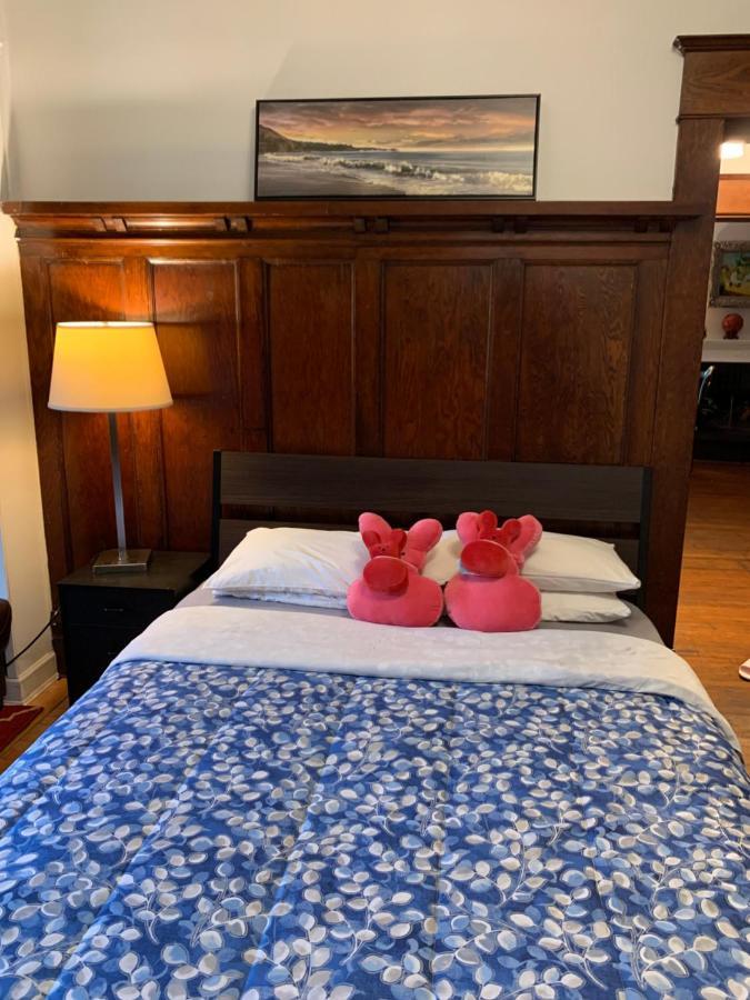 West Guest house *