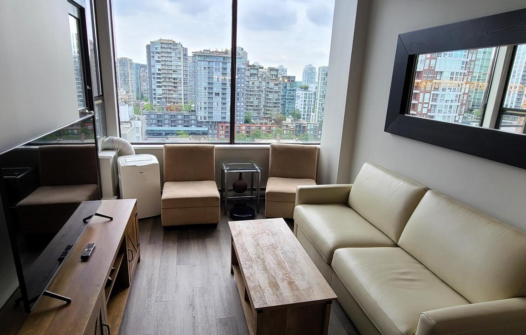 Howe Street With Views Apartment Vancouver