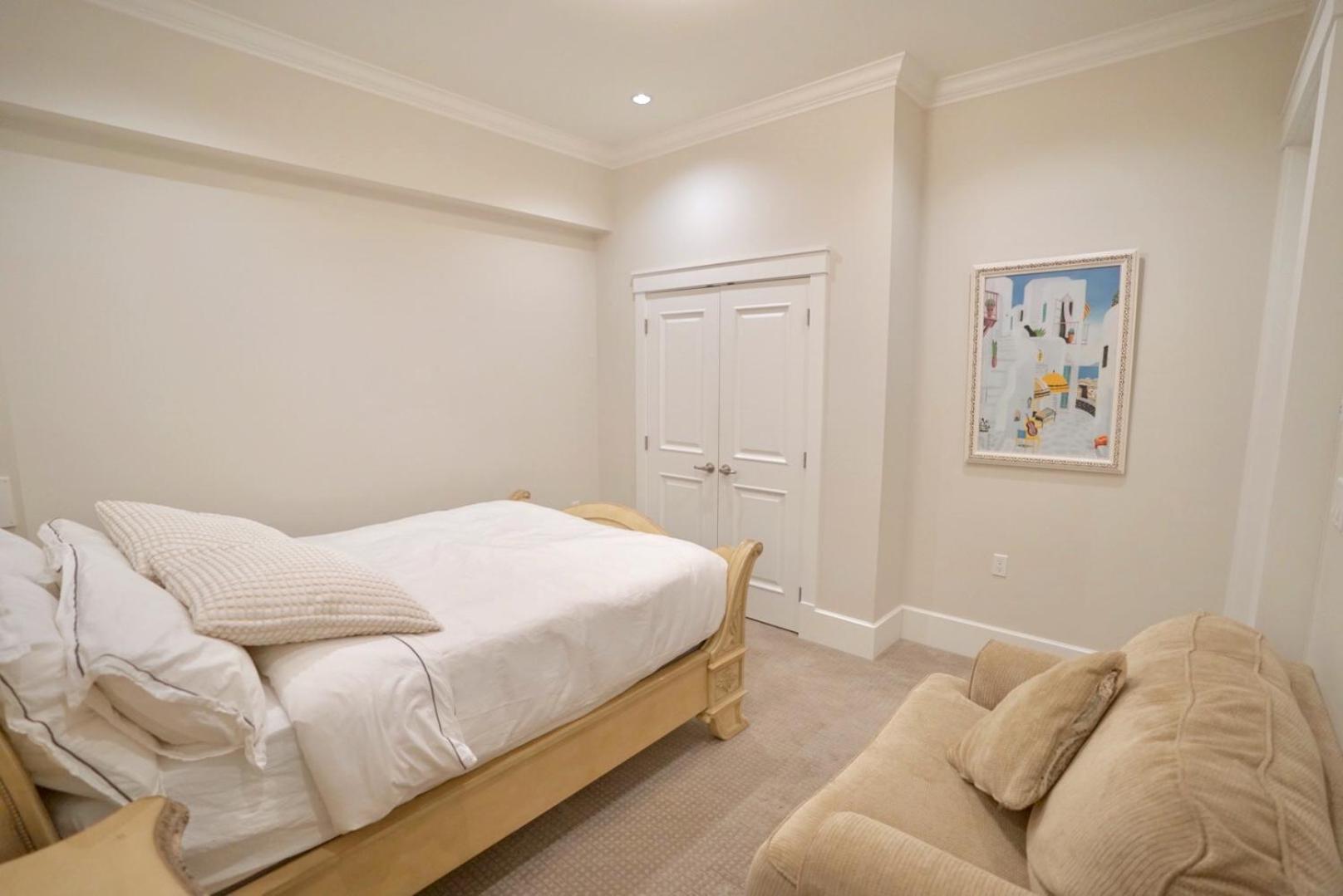 Balaclava Park House Close Ubc And Downtown * Vancouver