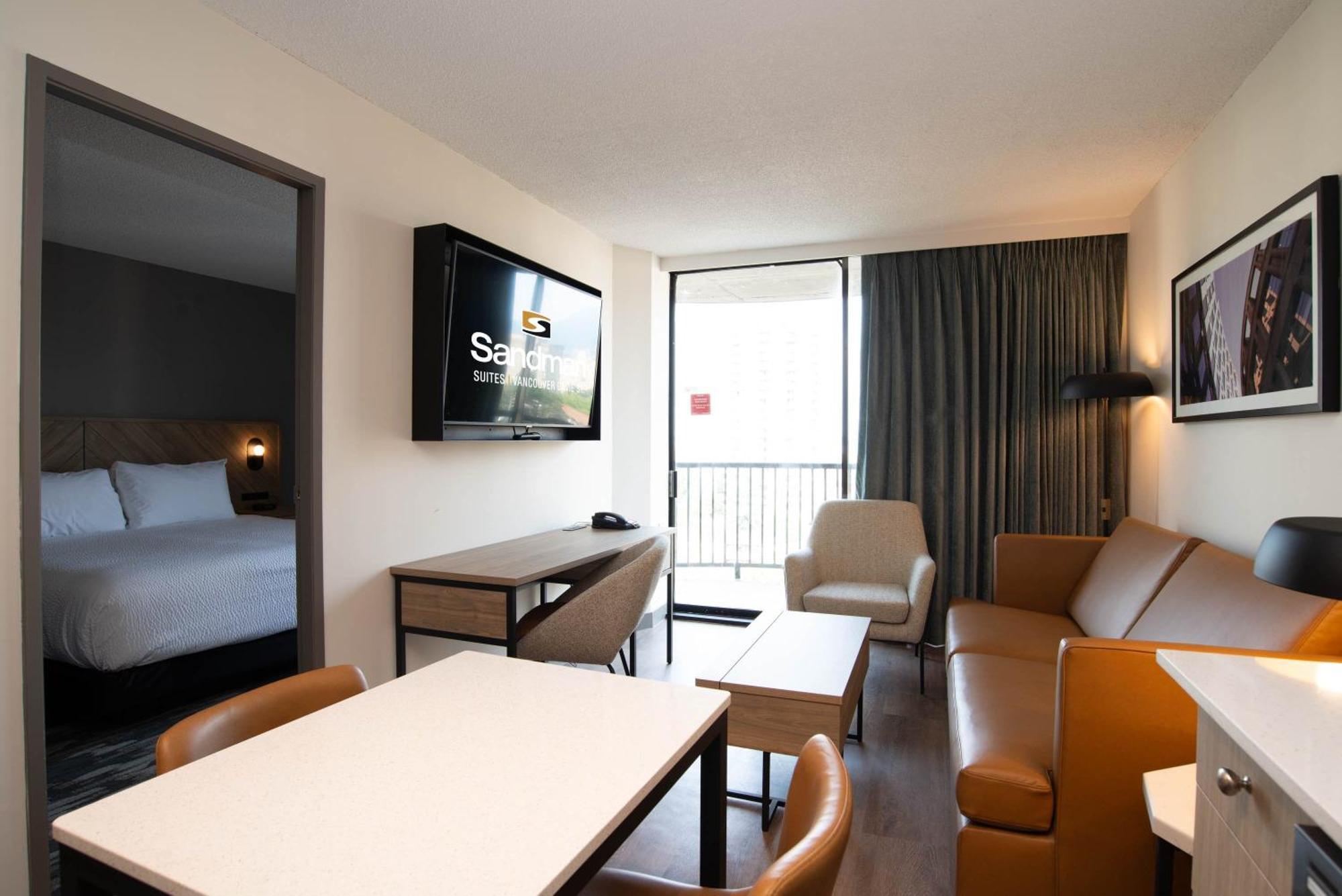 Hotel Sandman On Davie 3*
