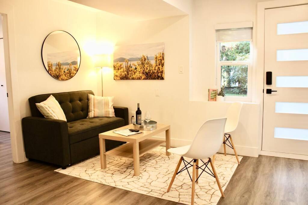 Apartment 2bdr Stylish Comfort Parkside *