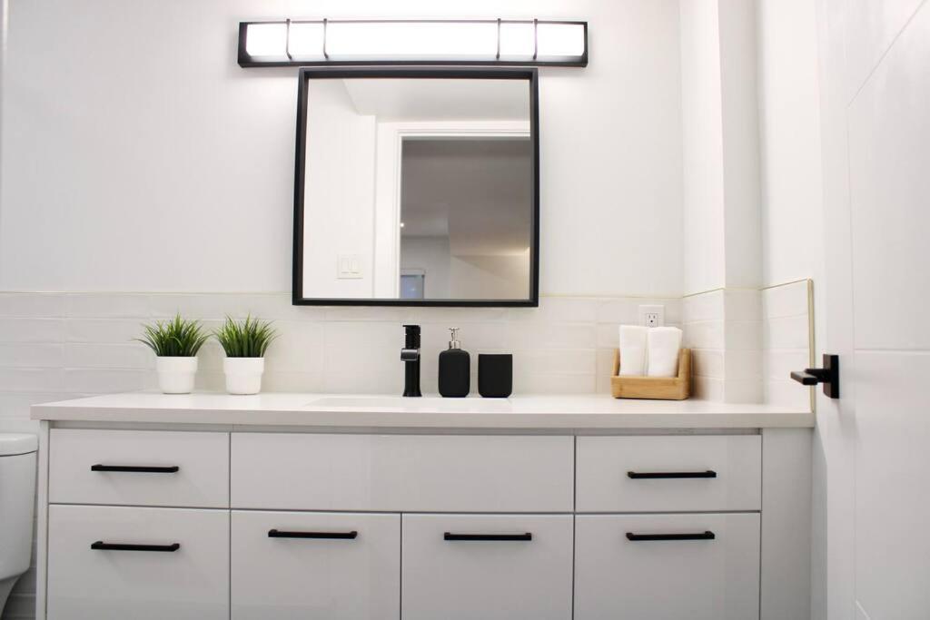 Apartment 2bdr Stylish Comfort Parkside