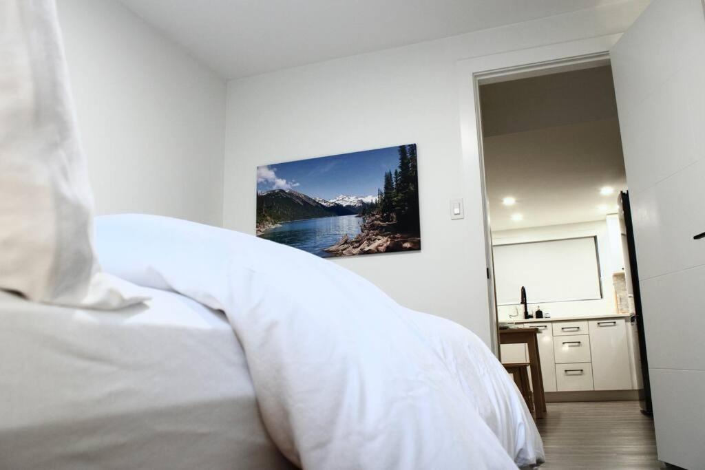 2bdr Stylish Comfort Parkside * Vancouver