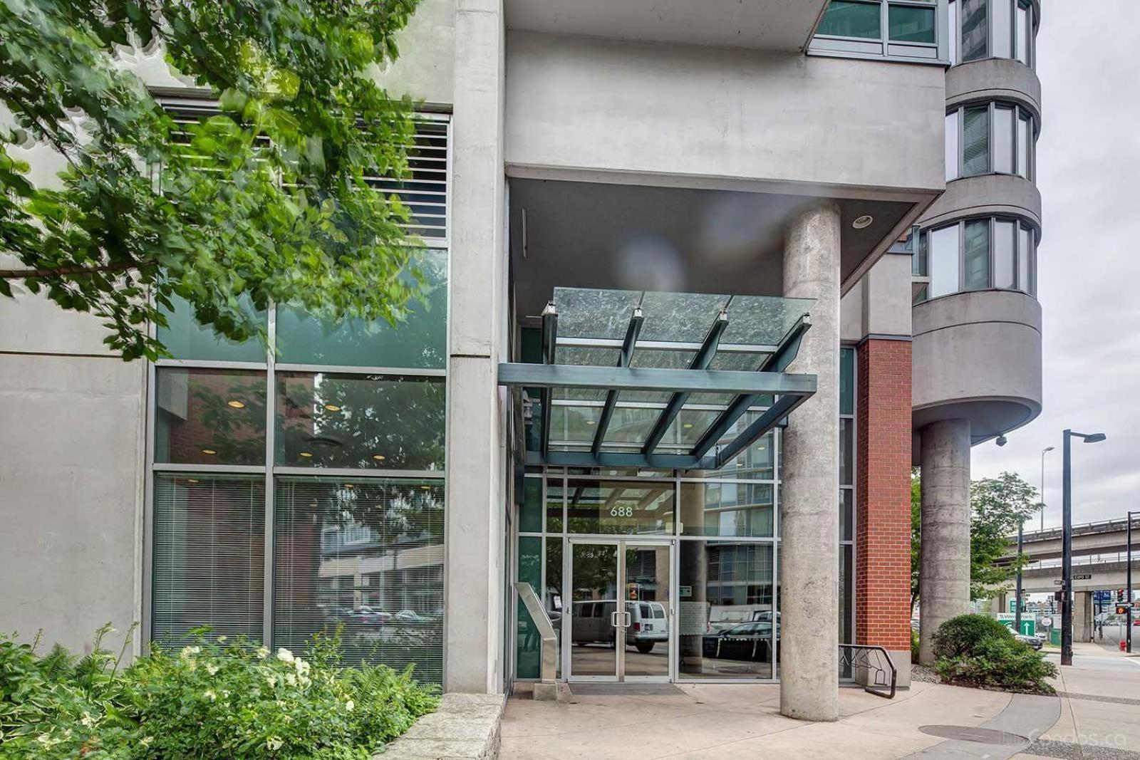 Apartment Stylish 2bd In Downtown With Marina View Vancouver