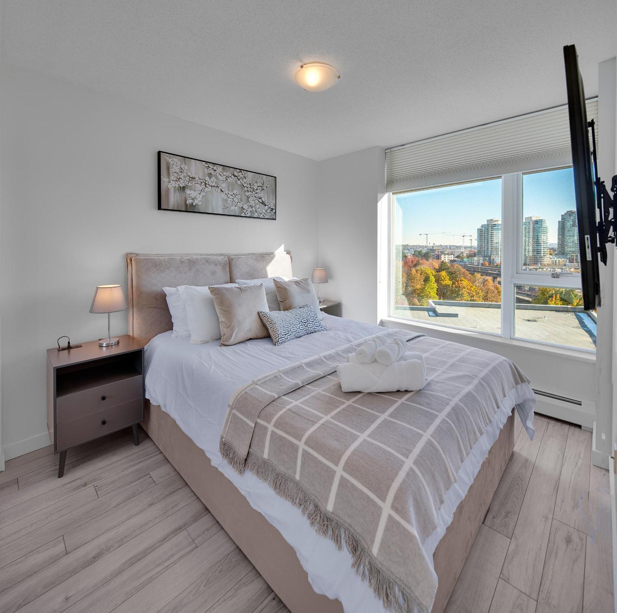 Apartment Stylish 2bd In Downtown With Marina View Vancouver
