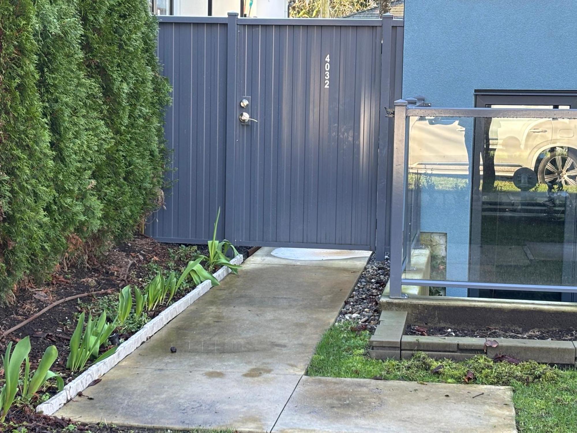 Gasthof Cozy Family In Near Ubc