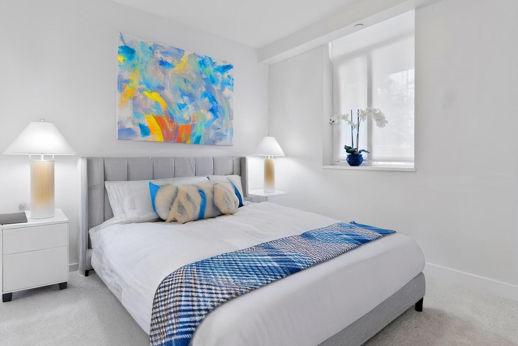 High Rise 2 Bedroom With Balcony And Spectacular Views * Vancouver