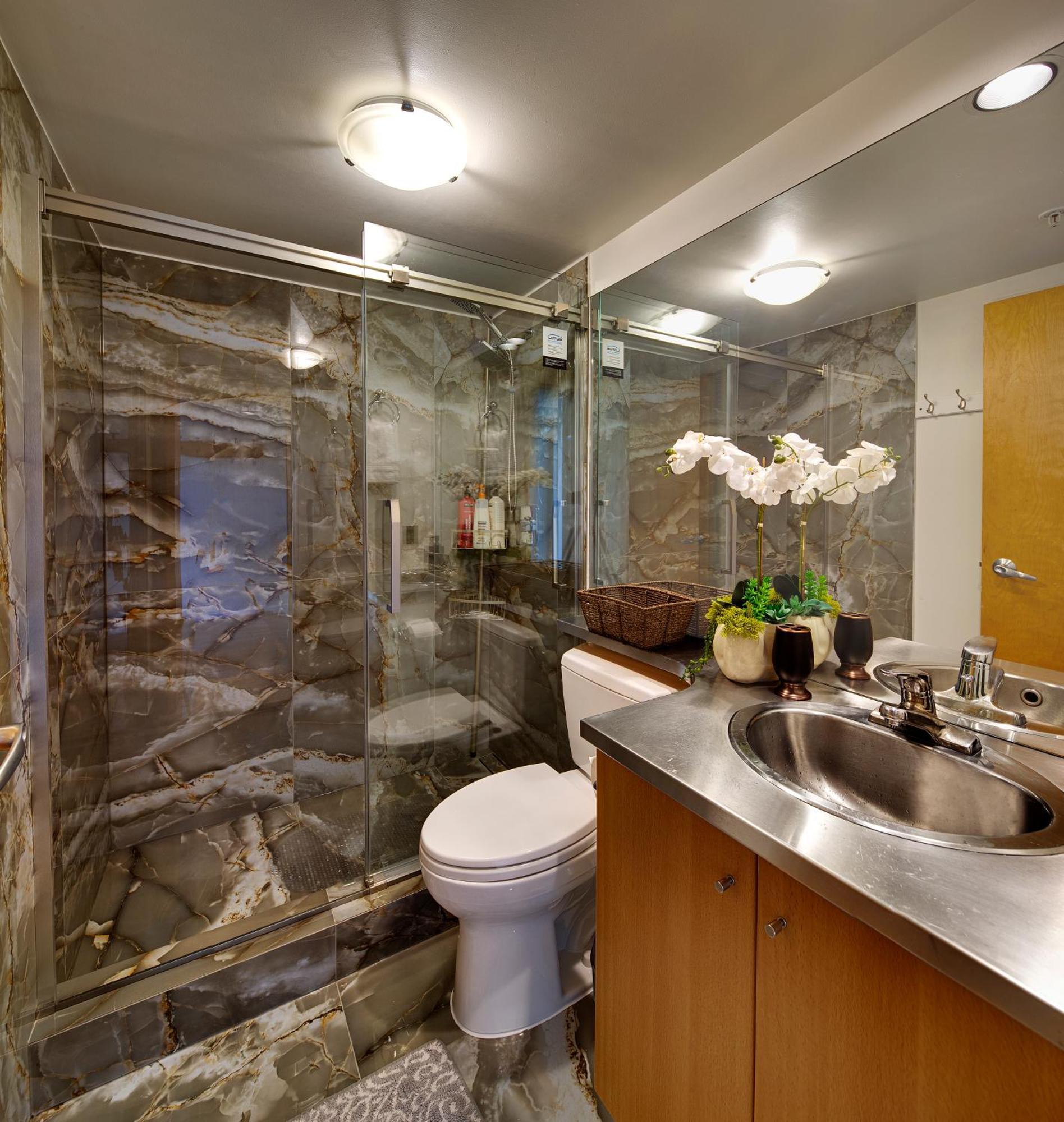 Two-story Loft With A High-rises View And Rooftop Deck Apartment Vancouver