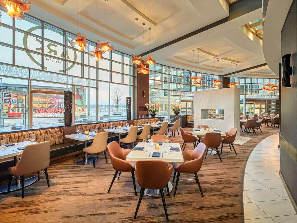 Fairmont Waterfront 5*