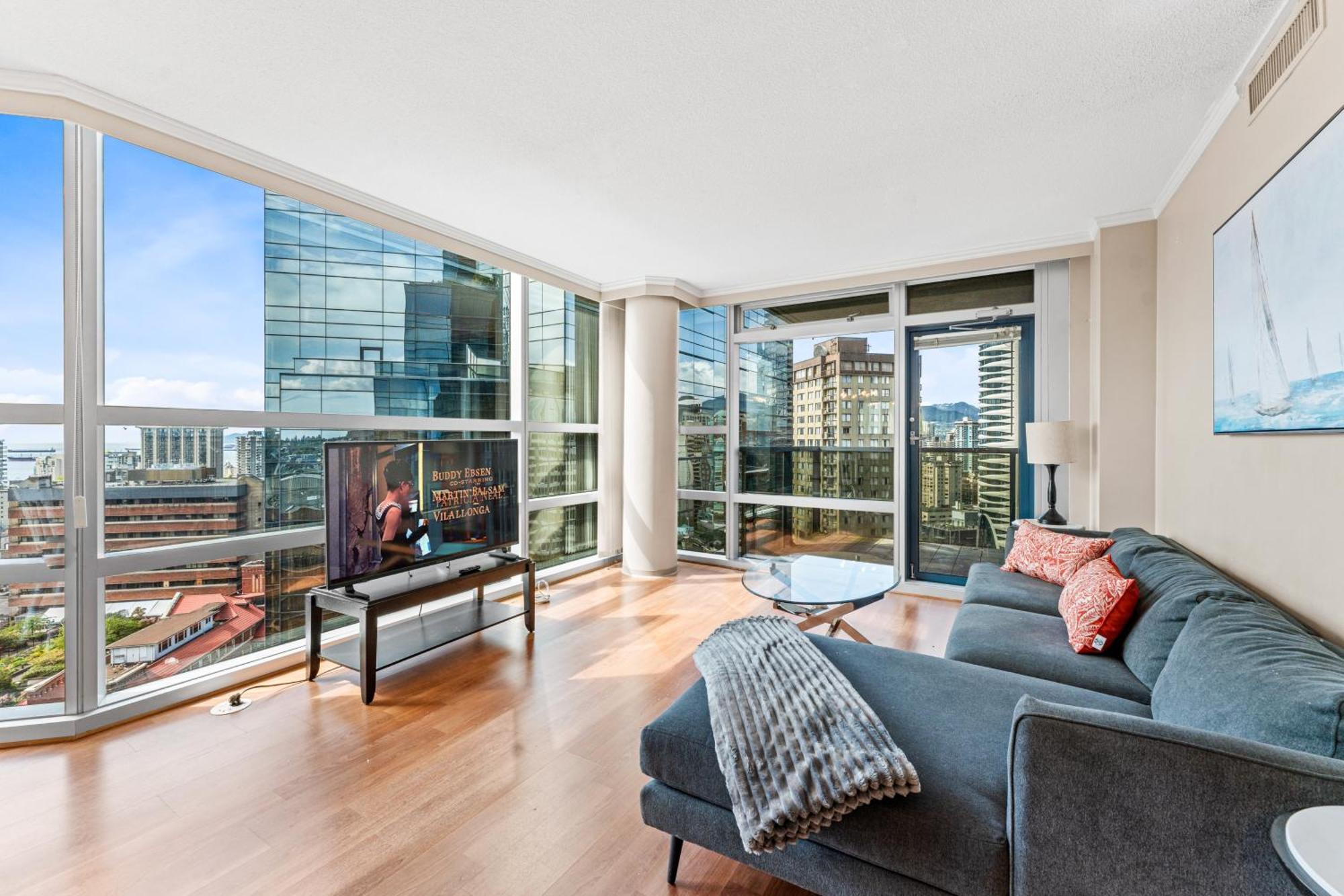 Awesome 2 Bedroom In Downtown Aparthotel *