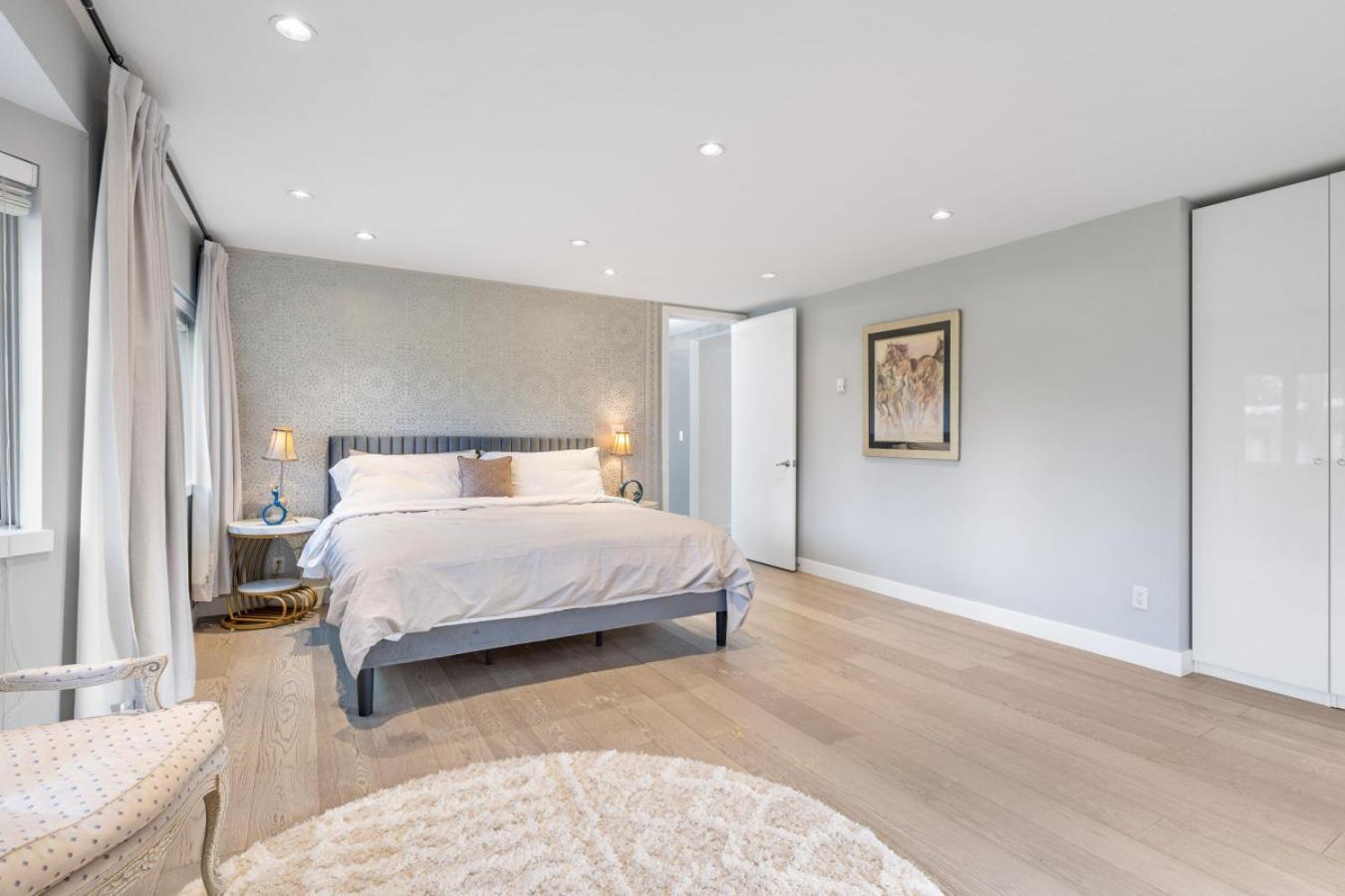 192-1328 Nanton Ave.-vicenta *