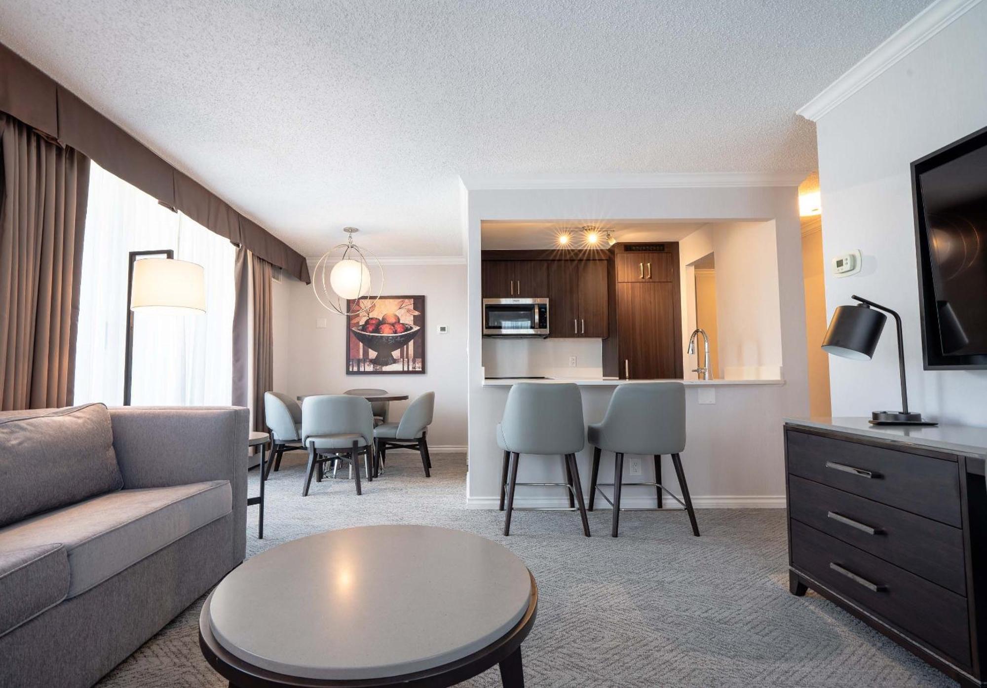 La Grande At The Sutton Place Hotel Vancouver