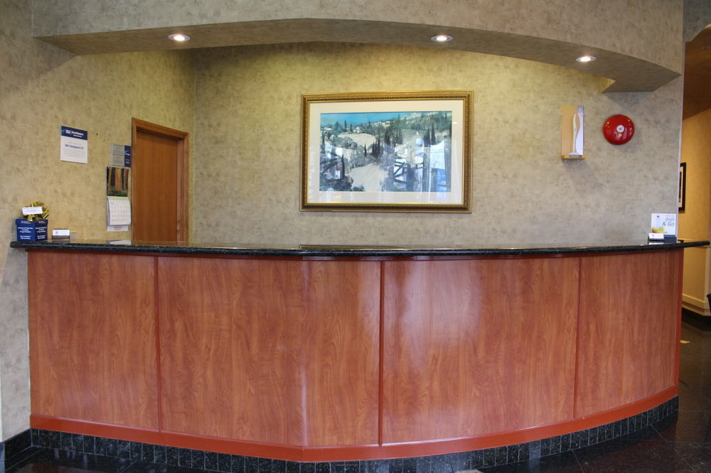 Western Uptown 3*