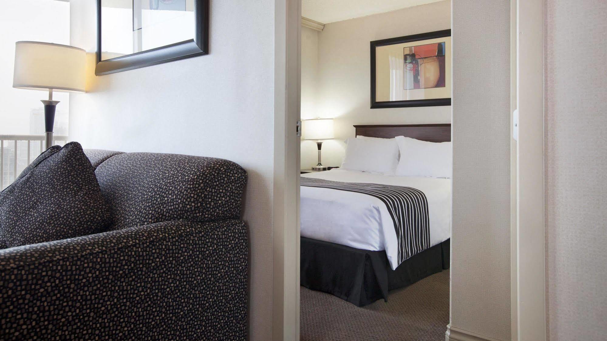 Hotel Sandman On Davie Vancouver