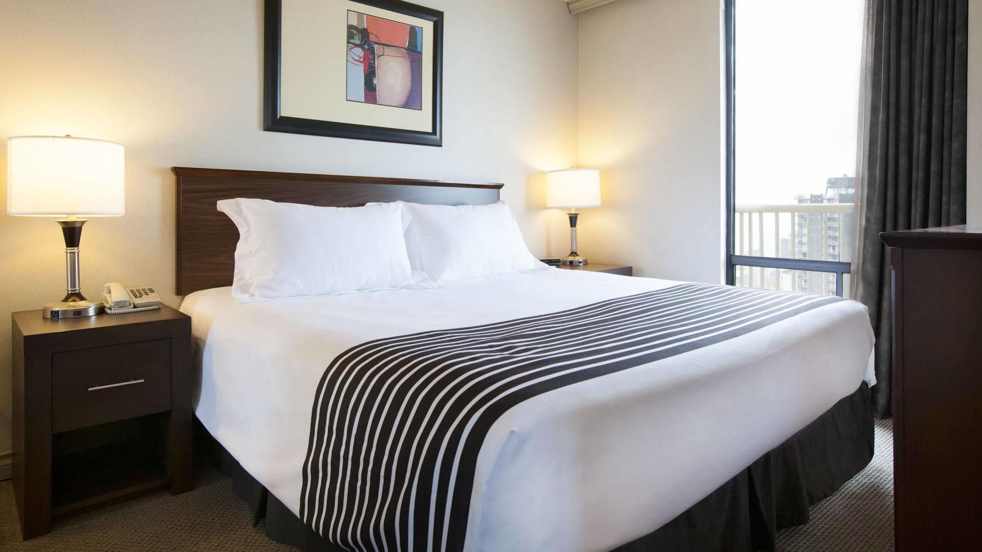 Hotel Sandman On Davie Vancouver