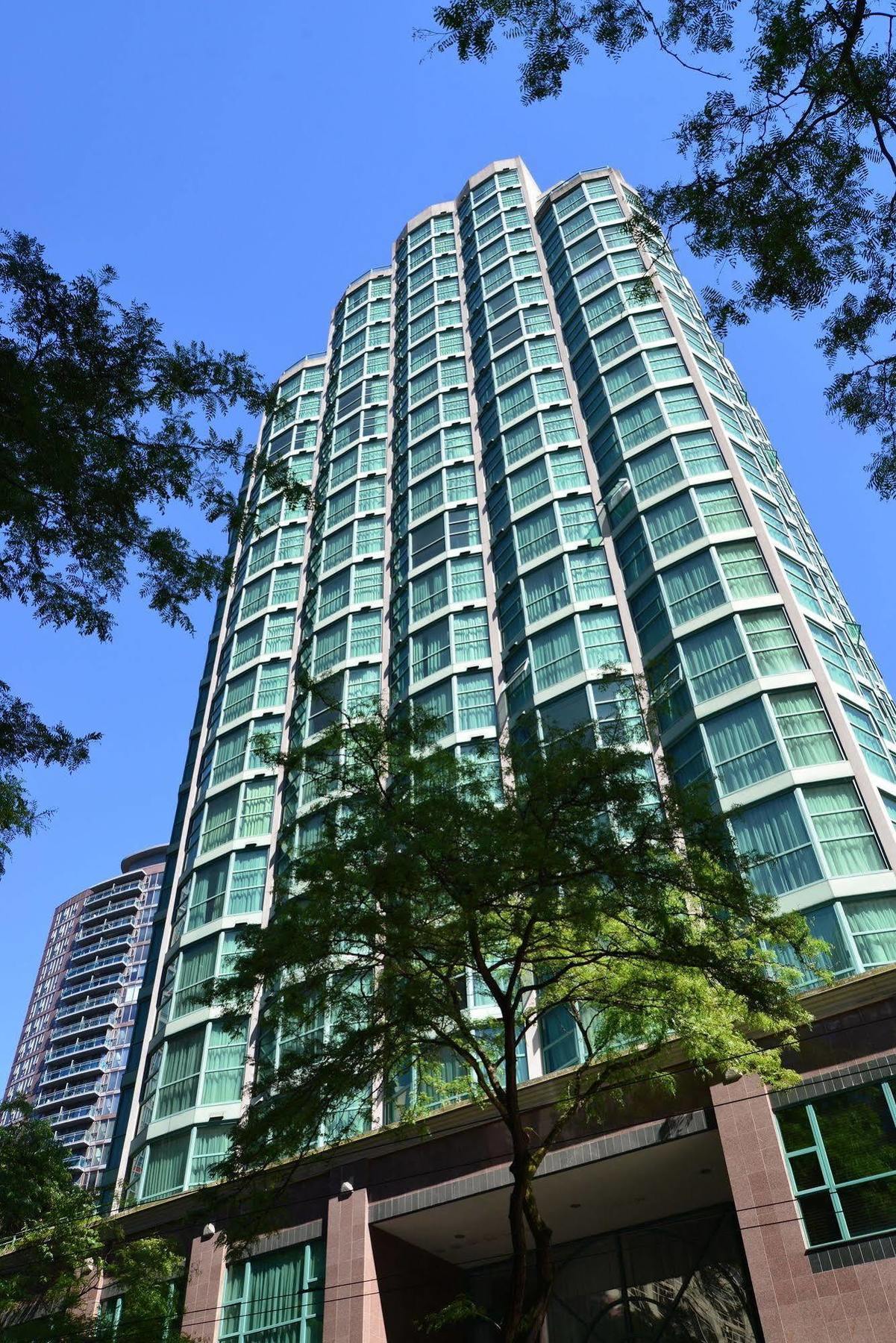 Rosedale Apartment