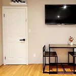 Vivi\'S Home