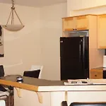 Luxury Corporate Housing: Furnished 2Br Townhouse