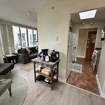 Penthouses Of Beach Ave