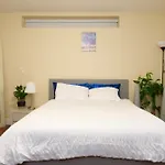 Guesthouse Room With Private Entrance