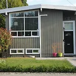 Hiddengem-Private Modern Home On Trendy Main St