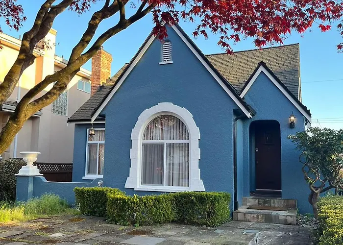 Elmshade Villa In Vancouver South