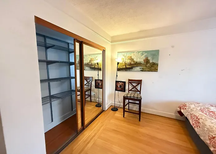 Vancouver Holiday Home- Close To Shopping, Beach, Ubc And Downtown
