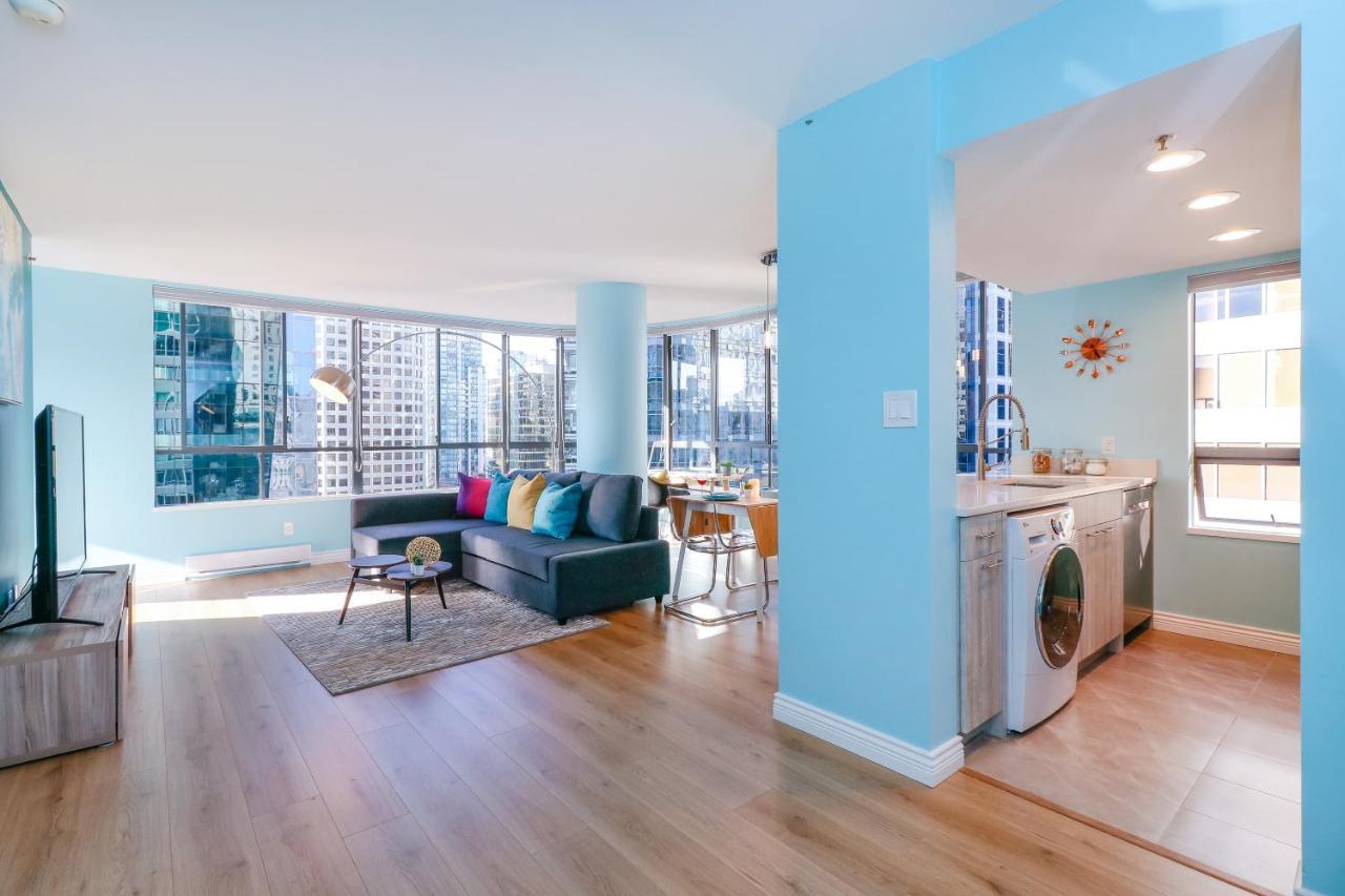 Robson & Granville Luxury Apartment Vancouver