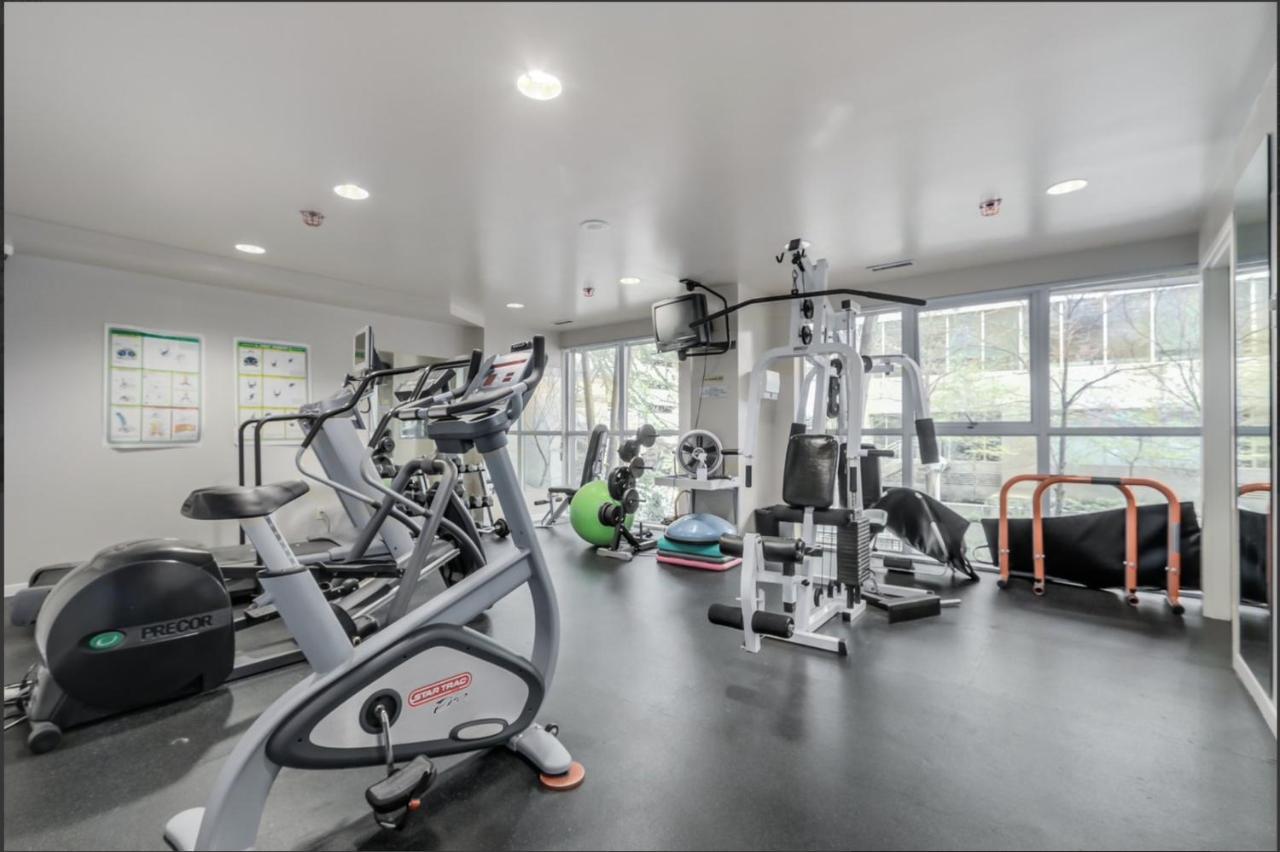 Apartment Robson & Granville Luxury