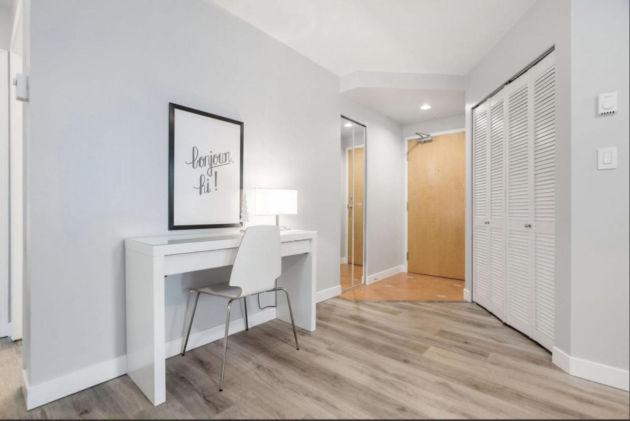 Robson & Granville Luxury Apartment Vancouver