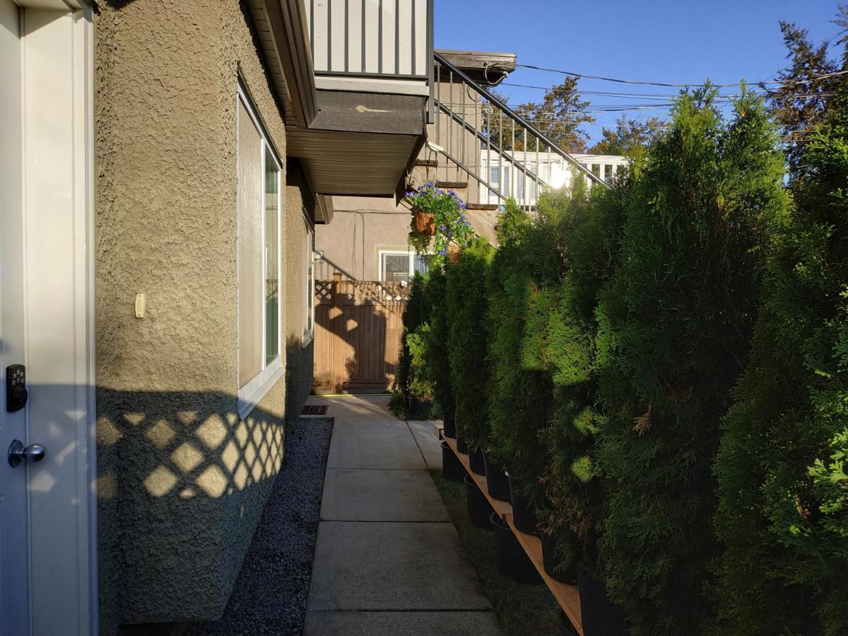 Private W King Bed, Ground Level, Naturally Bright * Vancouver