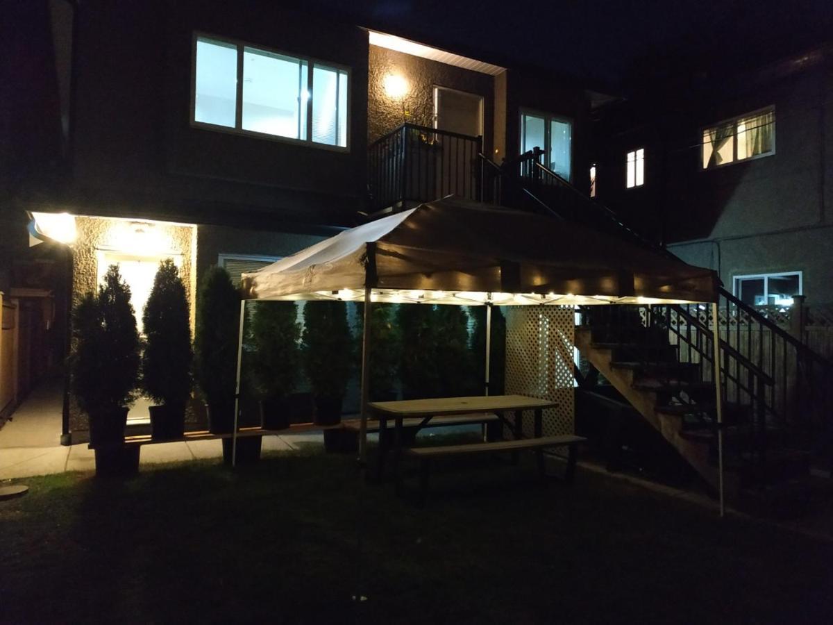 Private W King Bed, Ground Level, Naturally Bright Vancouver