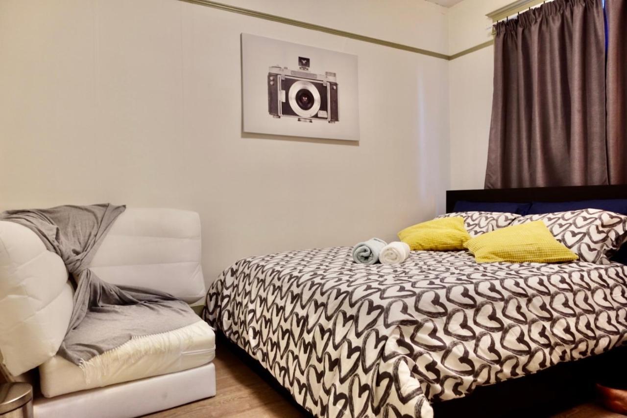 Homestay Private In A Shared House *