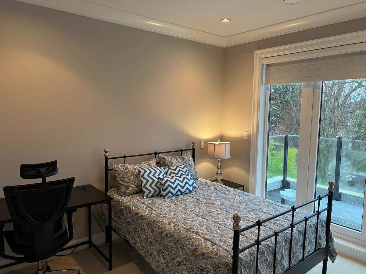 Dunbar Luxury * Vancouver