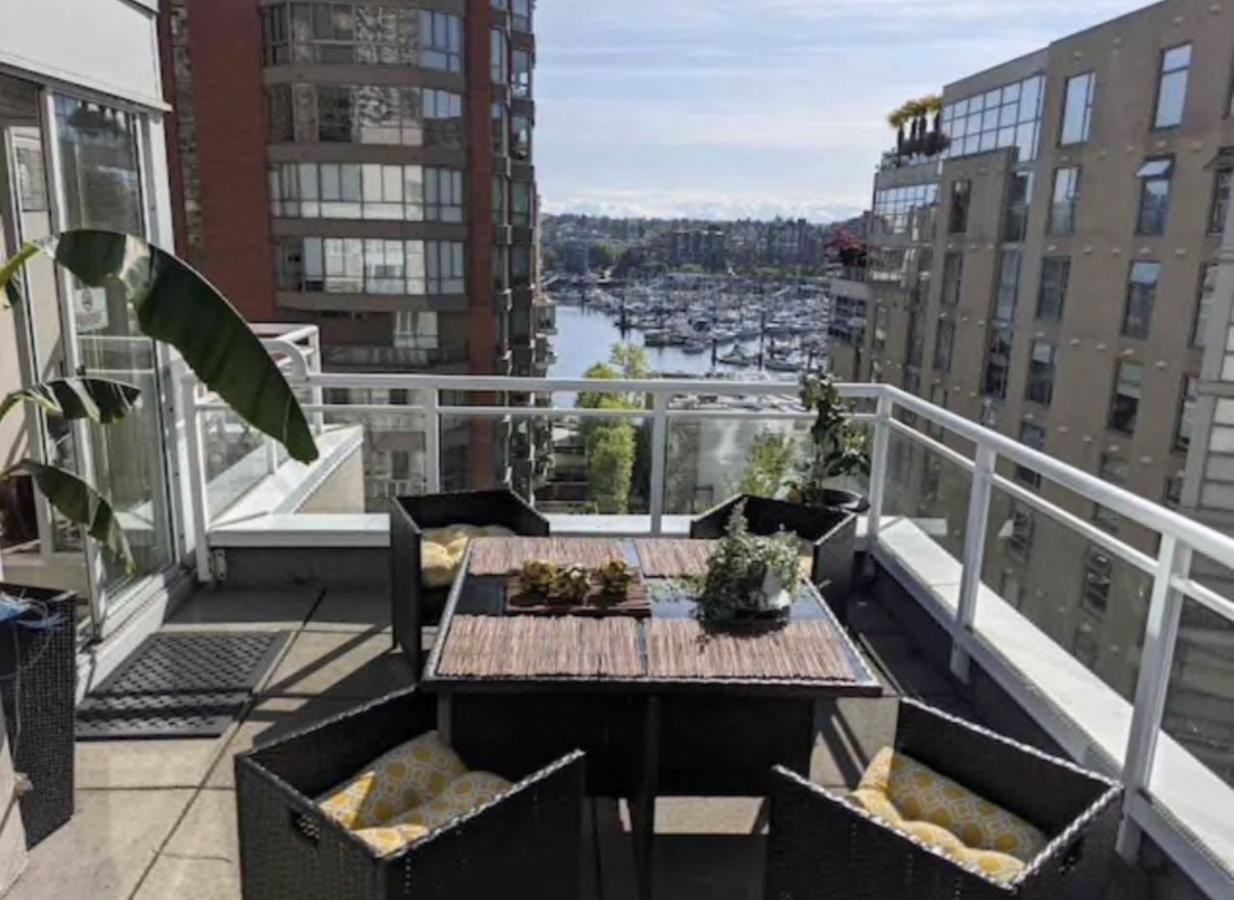 Penthouses Of Ave