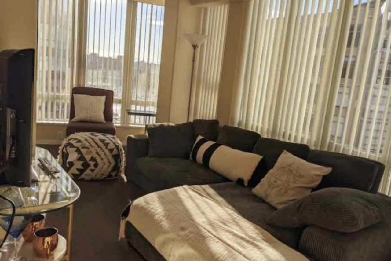 Penthouses Of Ave