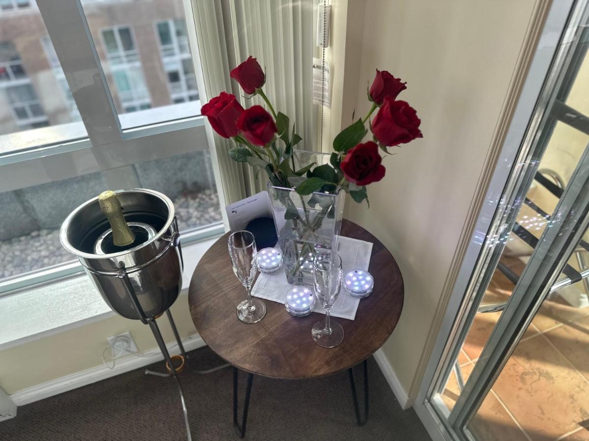 Penthouses Of Ave Apartment Vancouver