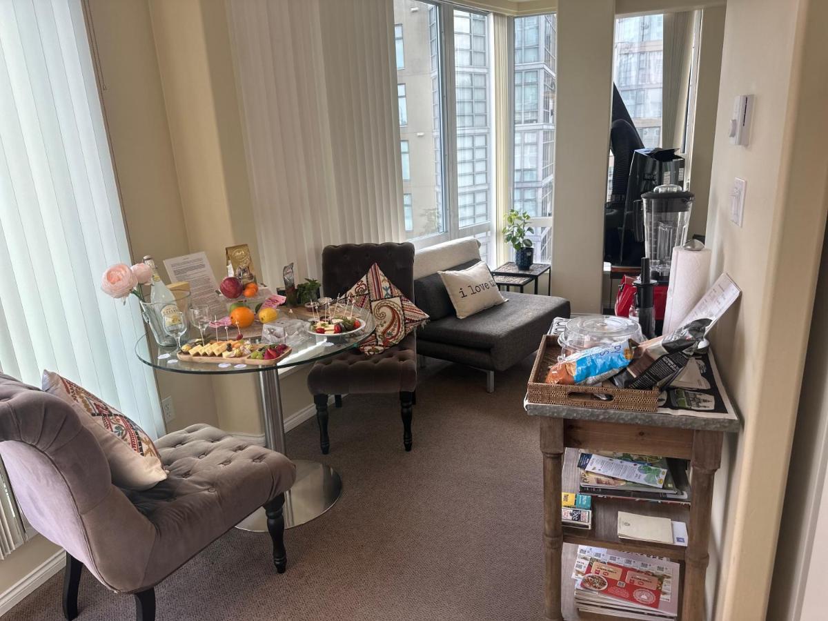 Penthouses Of Ave * Vancouver