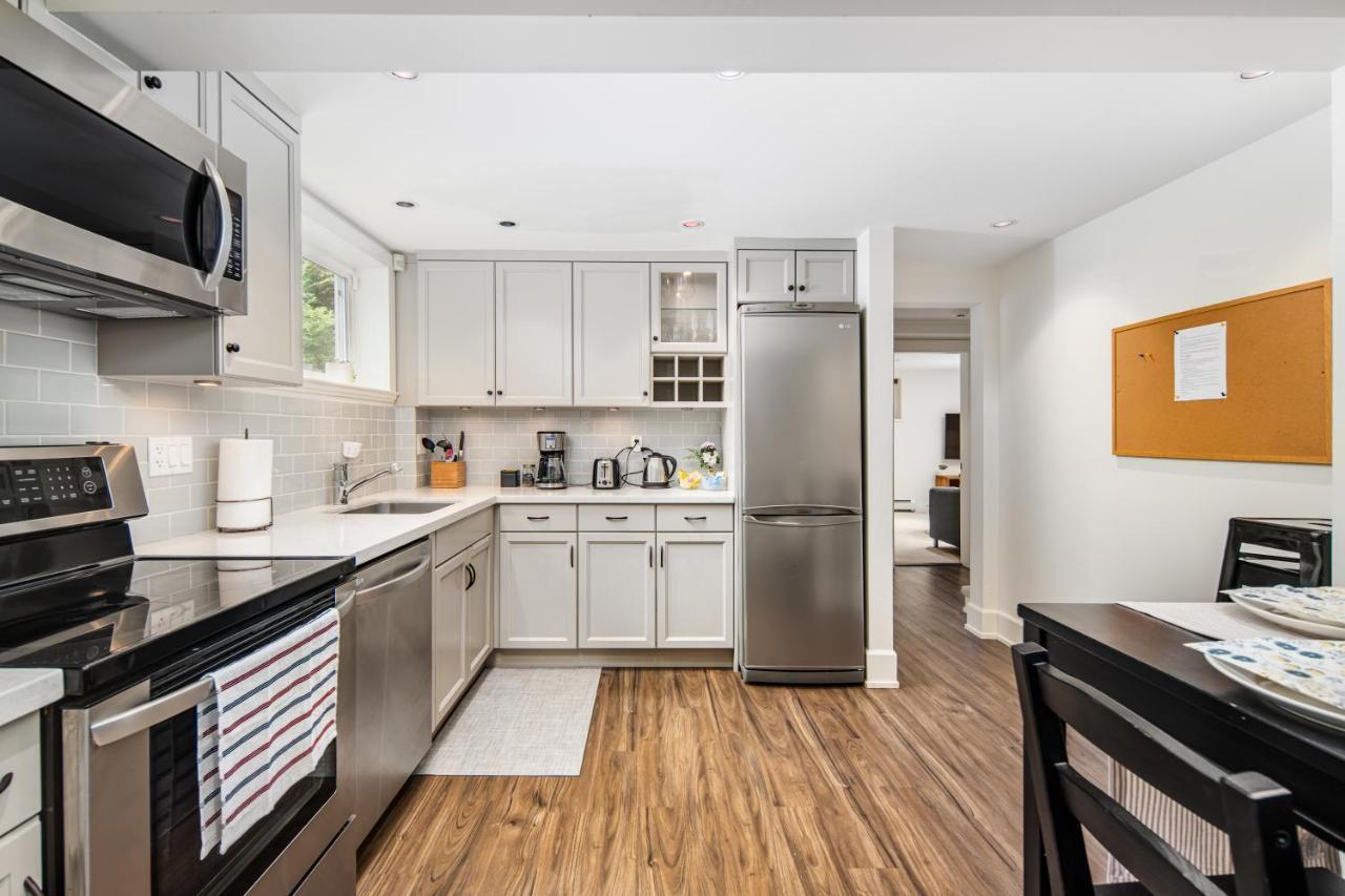 Gorgeous 4 Bedroom Garden Level At West & Ubc Villa Vancouver