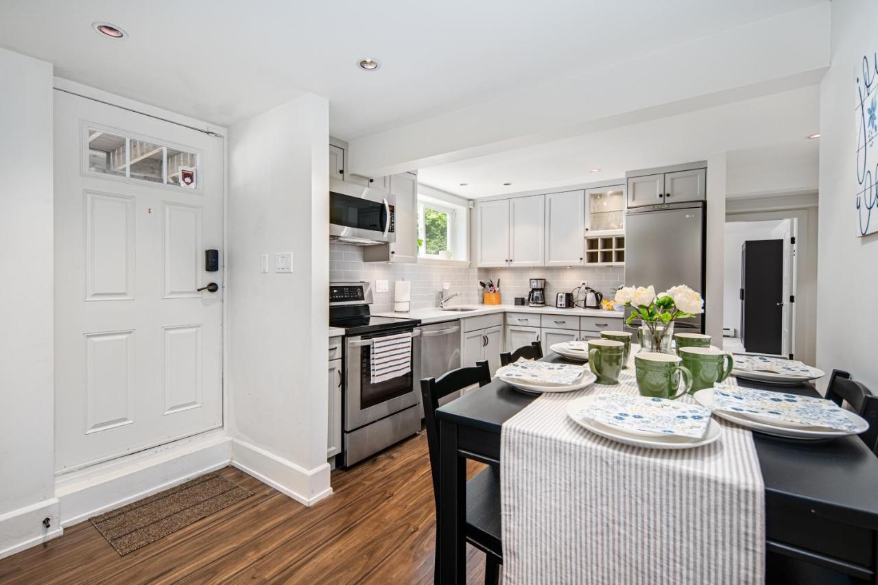 Gorgeous 4 Bedroom Garden Level At West & Ubc *