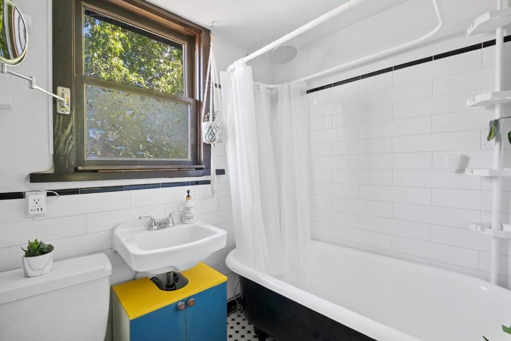 Rare Find In Kitsilano! Vancouver